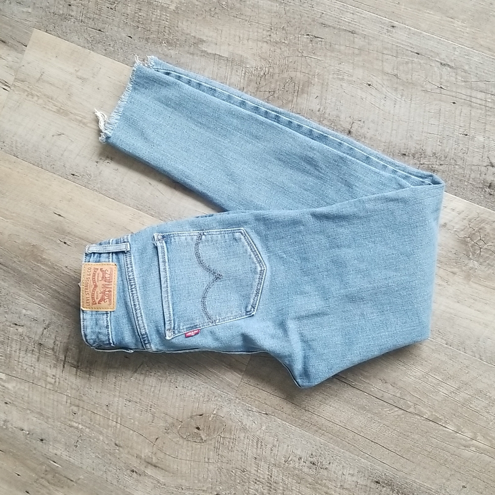 Levi's 721 High Rise Skinny Jean Size 26